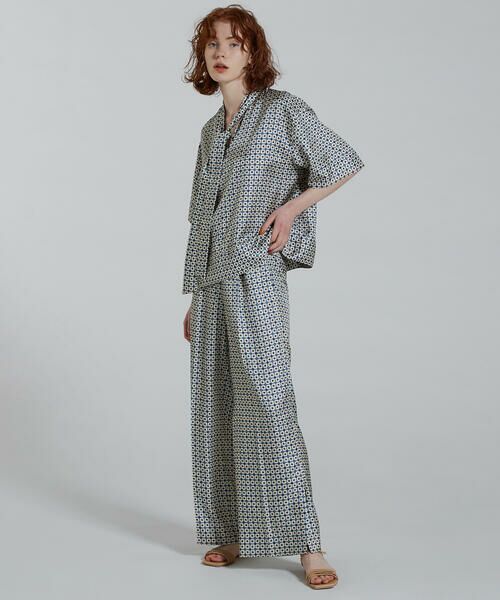 TOMORROWLAND / トゥモローランド シャツ・ブラウス | クレスタプリント ボウタイブラウス | 詳細1