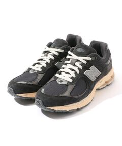 New Balance M2002R スニーカー