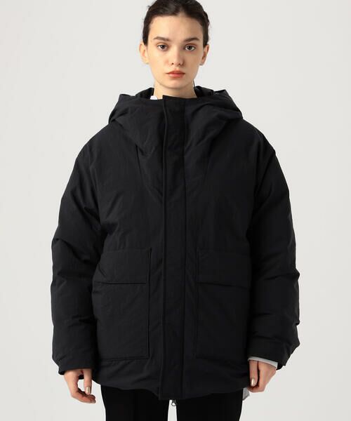 セール】 【別注】DESCENTE PAUSE×TOMORROWALND HOODダウン