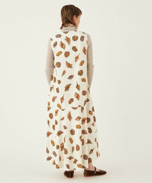 TOMORROWLAND / トゥモローランド ロング・マキシ丈ワンピース | ヴィンテージサテン Vネックロングワンピース | 詳細3