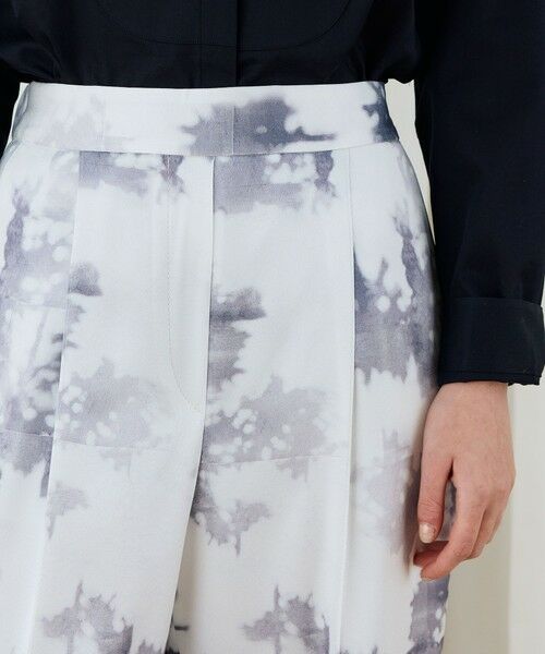 TOMORROWLAND / トゥモローランド その他パンツ | ライト&シャドープリント タックセミワイドパンツ | 詳細5