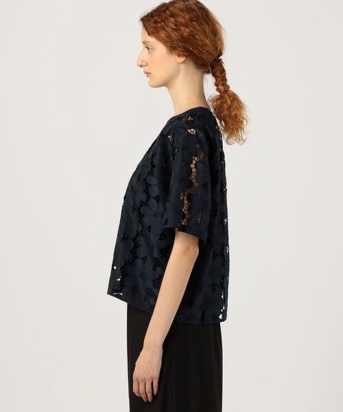 TOMORROWLAND / トゥモローランド シャツ・ブラウス | BAUM UND PFERDGARTEN　レースクルーネックシャツ | 詳細3