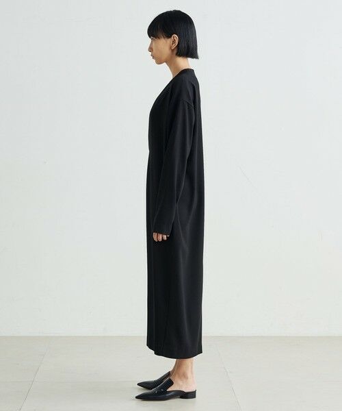 TOMORROWLAND / トゥモローランド ロング・マキシ丈ワンピース | バックサテンジョーゼット Vネックロングワンピース | 詳細2