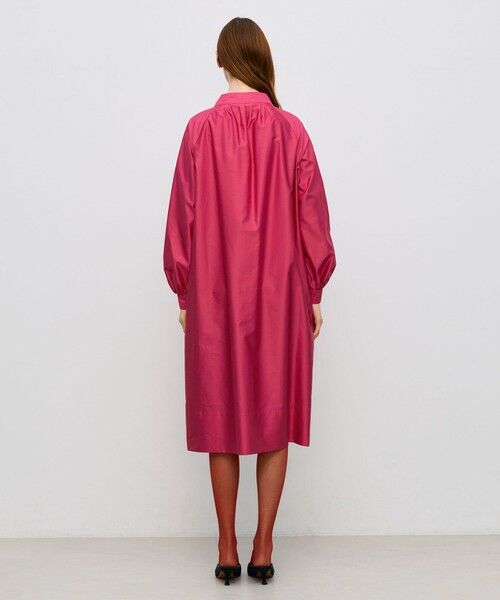 TOMORROWLAND / トゥモローランド ロング・マキシ丈ワンピース | コットンバックサテン ボリュームスリーブワンピース | 詳細3