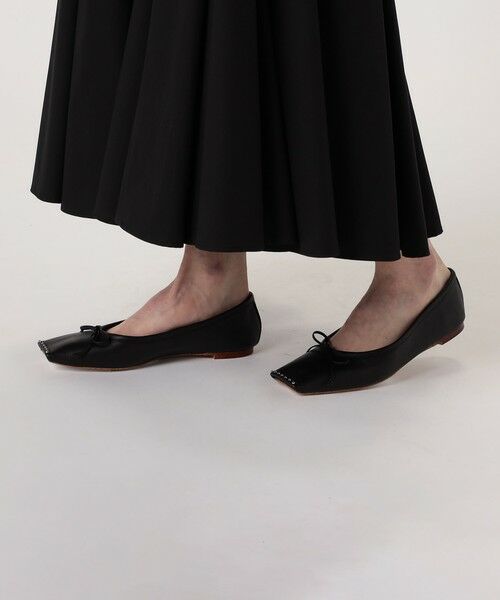 CHEMBUR スクエア スタッズ フラットシューズ　黒　新品　23cm CHEMBUR スクエア スタッズ フラットシューズ 黒 新品 23cm