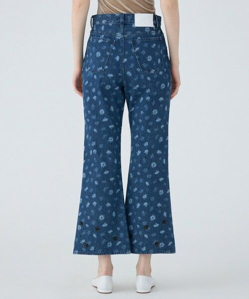 TOMORROWLAND / トゥモローランド デニムパンツ | フラワーレーザー プリントデニム フレアパンツ | 詳細4
