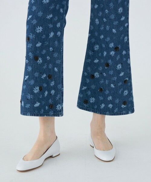 TOMORROWLAND / トゥモローランド デニムパンツ | フラワーレーザー プリントデニム フレアパンツ | 詳細7