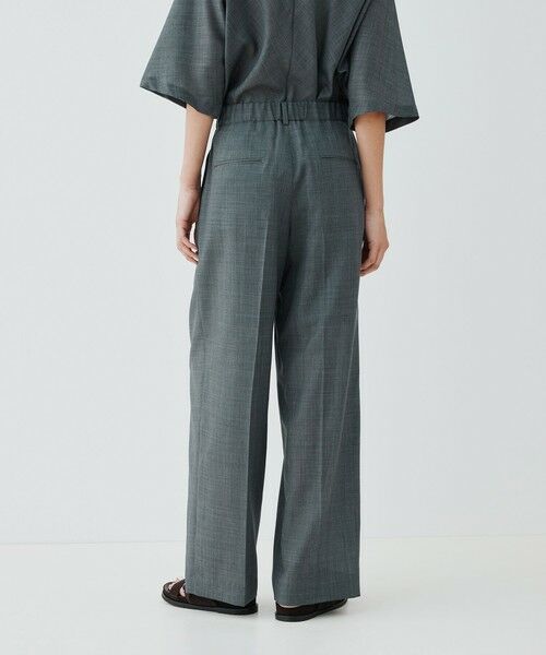 TOMORROWLAND / トゥモローランド スラックス・ドレスパンツ | エアリークレープ ツータックパンツ | 詳細4