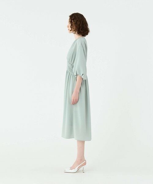 TOMORROWLAND / トゥモローランド ミニ丈・ひざ丈ワンピース | ウズラクレープ シャーリングワンピース | 詳細2