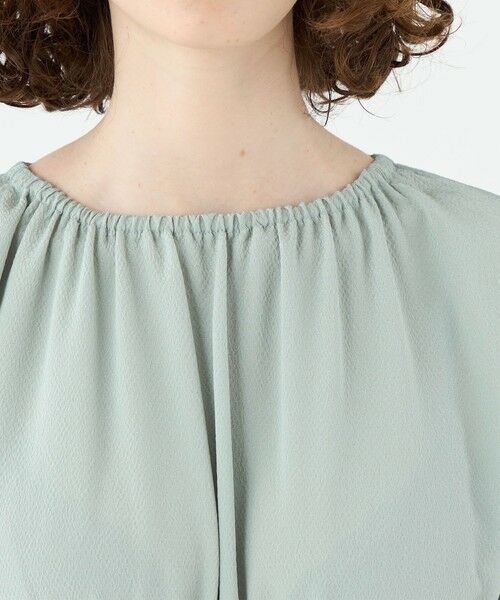 TOMORROWLAND / トゥモローランド ミニ丈・ひざ丈ワンピース | ウズラクレープ シャーリングワンピース | 詳細4