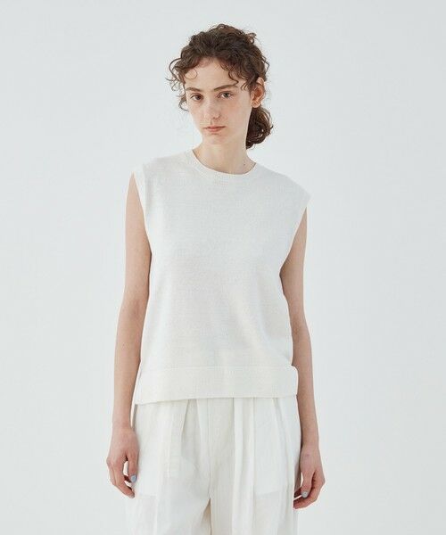 【美品】meer. メーア ノースリーブニット ホワイト ホワイト ノースリーブ ニット - メルカリ