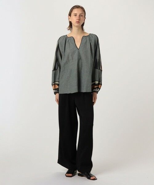 TOMORROWLAND / トゥモローランド シャツ・ブラウス（半袖以外） | Devotion TWINS  SERENE Vネックブラウス | 詳細1