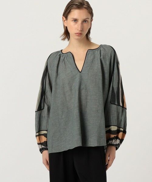 TOMORROWLAND / トゥモローランド シャツ・ブラウス（半袖以外） | Devotion TWINS  SERENE Vネックブラウス | 詳細2