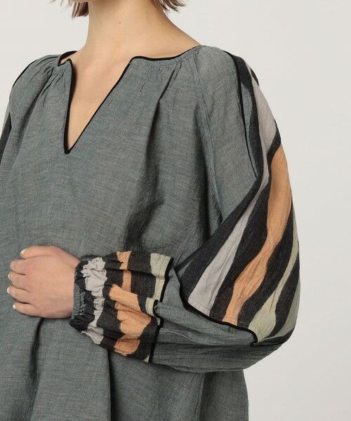 TOMORROWLAND / トゥモローランド シャツ・ブラウス（半袖以外） | Devotion TWINS  SERENE Vネックブラウス | 詳細7