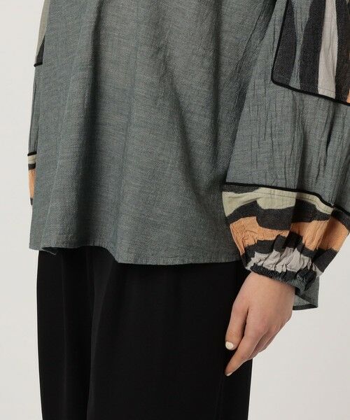 TOMORROWLAND / トゥモローランド シャツ・ブラウス（半袖以外） | Devotion TWINS  SERENE Vネックブラウス | 詳細8