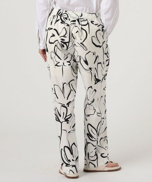 TOMORROWLAND / トゥモローランド その他パンツ | WRITEWELL フラワーパターンタックパンツ | 詳細4