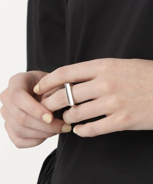 国内発送★送料関税込【TOMWOOD】Step Ring セール】 TOM WOOD Step Ring Black Spin （リング