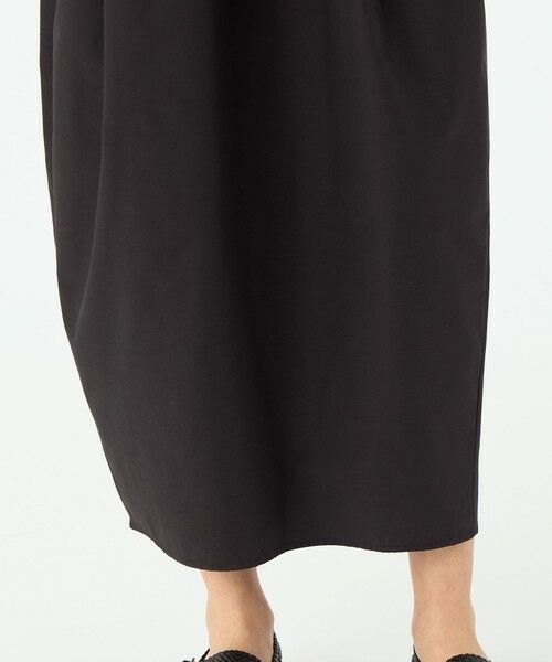 TOMORROWLAND / トゥモローランド ロング・マキシ丈ワンピース | フリルコンビ Vネックワンピース | 詳細6