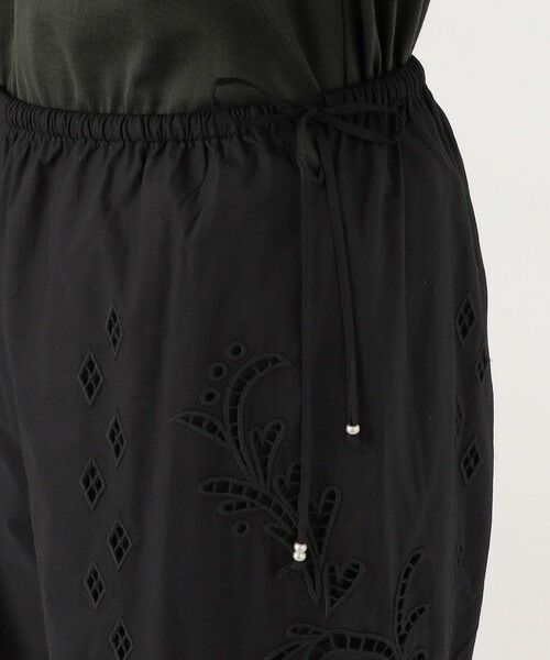 TOMORROWLAND / トゥモローランド その他パンツ | カットワークエンブロイダリー ストレートパンツ | 詳細8
