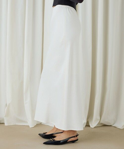 TOMORROWLAND / トゥモローランド ロング・マキシ丈スカート | ソフトサテン エラスティックストレート スカート | 詳細3