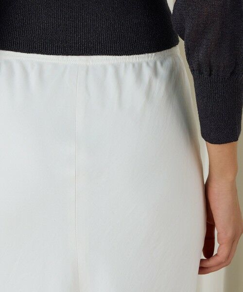 TOMORROWLAND / トゥモローランド ロング・マキシ丈スカート | ソフトサテン エラスティックストレート スカート | 詳細7