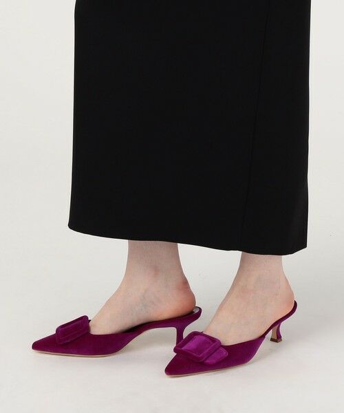 セール】 MANOLO BLAHNIK MAYSALE VELVET （サンダル