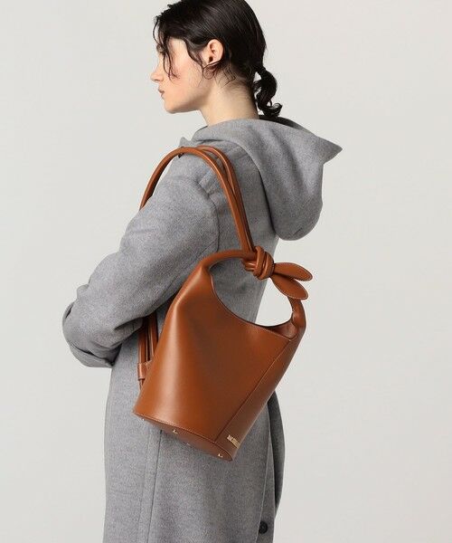 セール】 JACQUEMUS LE PETIT TOURNI （ハンドバッグ