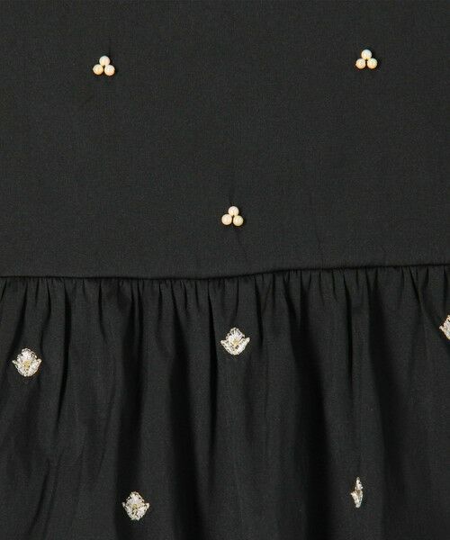 ❣️新品未使用　ne Quittez pasブラック刺繍入りロングワンピース 別注】ne Quittez pas BLACK pearl embroidery ドレス