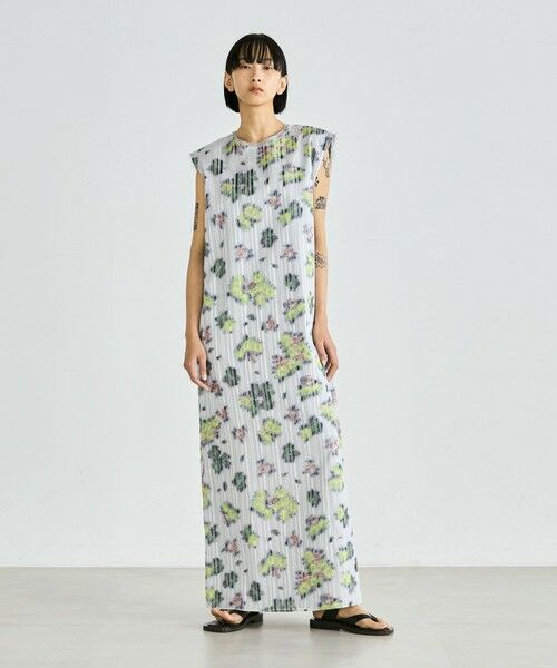 TOMORROWLAND フラワープリント ノースリーブ ワンピース セール】 フラワープリント ノースリーブワンピース （ロング