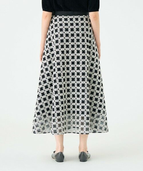 TOMORROWLAND / トゥモローランド ミニ・ひざ丈スカート | フラッフィーヤーンエンブロイダリー フレアスカート | 詳細4