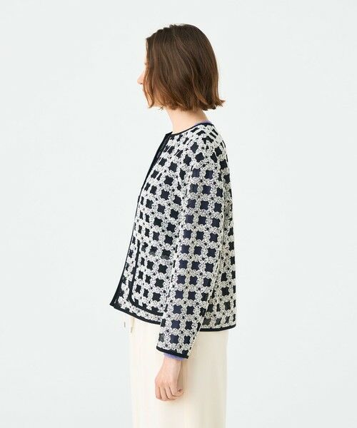 TOMORROWLAND / トゥモローランド ノーカラージャケット | フラッフィーヤーンエンブロイダリー クルーネックジャケット | 詳細3