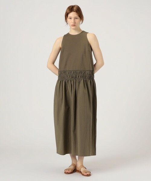 TOMORROWLAND / トゥモローランド ロング・マキシ丈ワンピース | マテリアルコンビ ギャザーマキシワンピース | 詳細1