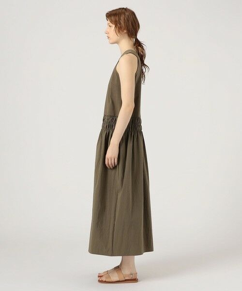 TOMORROWLAND / トゥモローランド ロング・マキシ丈ワンピース | マテリアルコンビ ギャザーマキシワンピース | 詳細2