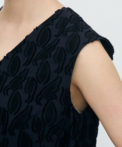 TOMORROWLAND / トゥモローランド ミニ丈・ひざ丈ワンピース | シャイニーカットジャカード Vネックワンピース | 詳細6