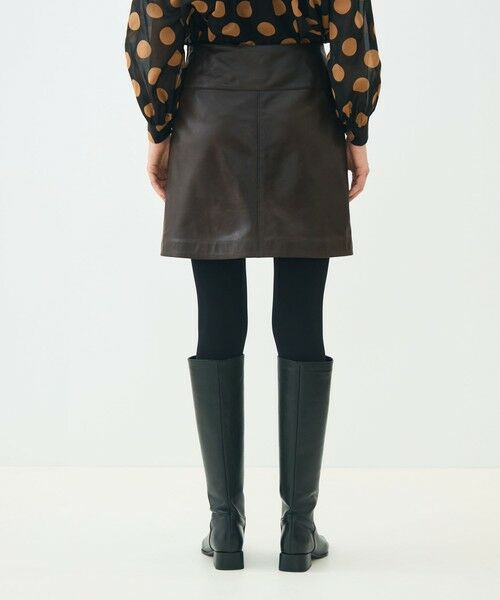 TOMORROWLAND / トゥモローランド ミニ・ひざ丈スカート | ベジタブルレザー トラペーズミニスカート | 詳細4