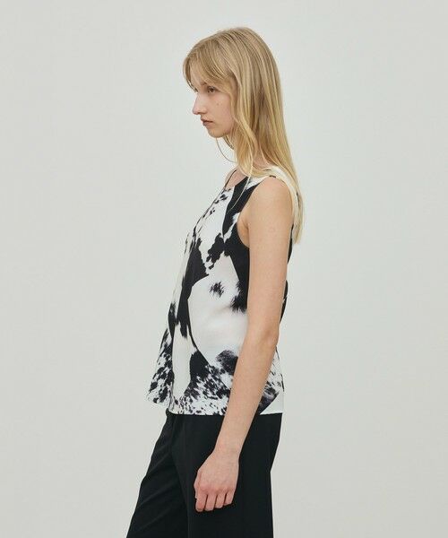 TOMORROWLAND / トゥモローランド シャツ・ブラウス | カウハイドプリント ノースリーブトップス | 詳細3
