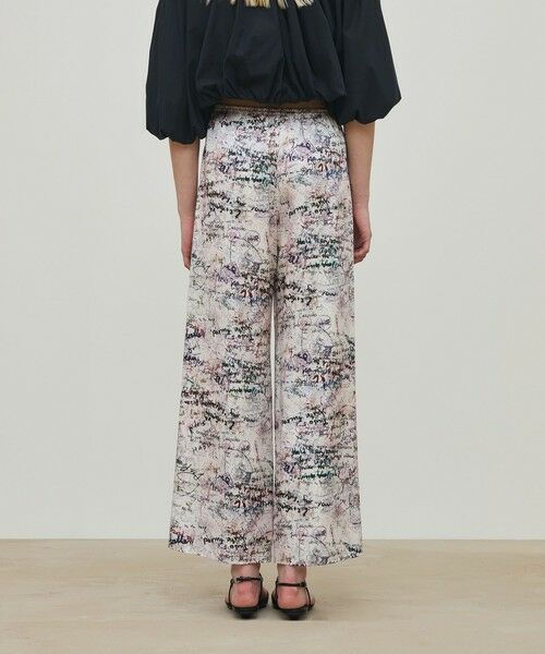 TOMORROWLAND / トゥモローランド その他パンツ | メッセージーウォールプリント リラックスパンツ | 詳細4