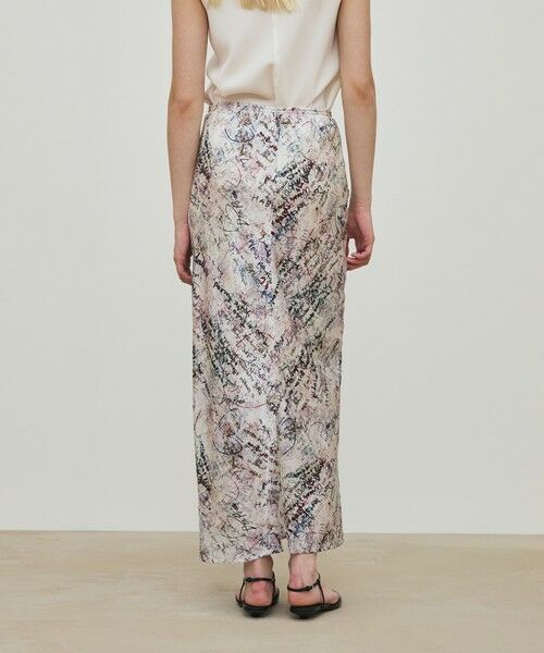 TOMORROWLAND / トゥモローランド ロング・マキシ丈スカート | メッセージ ウォールプリント エラスティックストレートスカート | 詳細4