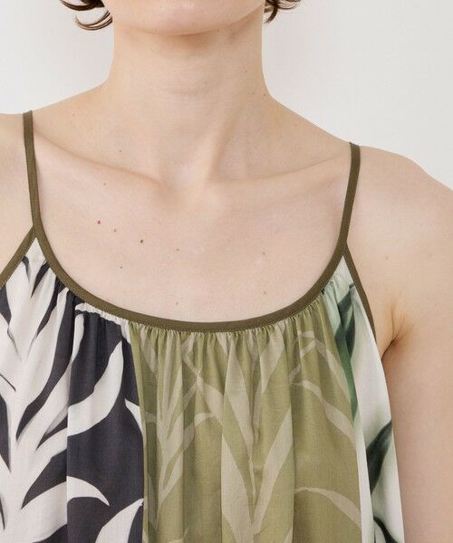 TOMORROWLAND / トゥモローランド ロング・マキシ丈ワンピース | コースタルフローラプリント ギャザーキャミソールワンピース | 詳細4