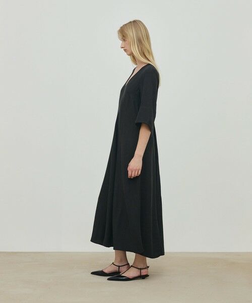 TOMORROWLAND / トゥモローランド ロング・マキシ丈ワンピース | Devotion TWINS Vネック ドレス | 詳細2