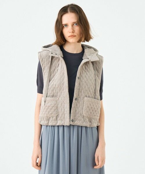 キルティングベロア ショートベスト （ベスト）｜TOMORROWLAND