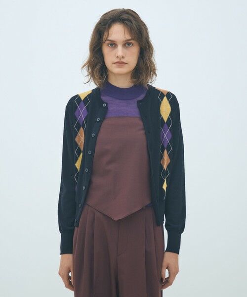 スタイリングの寄りもしくは商品画像