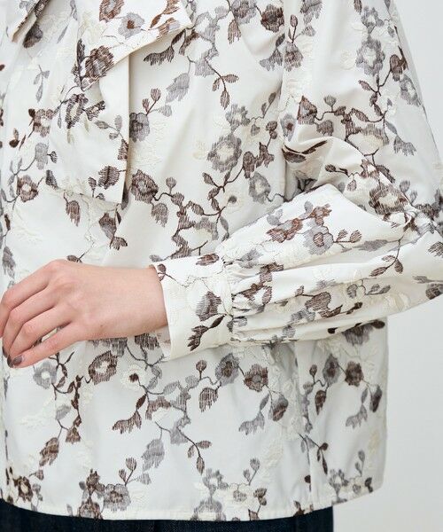 TOMORROWLAND / トゥモローランド シャツ・ブラウス(半袖以外) | タフタフラワーエンブロイダリー ボリュームボウタイブラウス | 詳細6