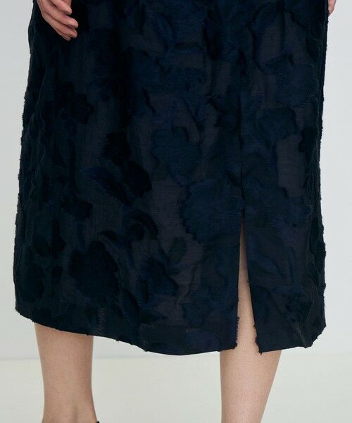TOMORROWLAND / トゥモローランド ミニ・ひざ丈スカート | シアーカットフラワー タックフレアスカート | 詳細8