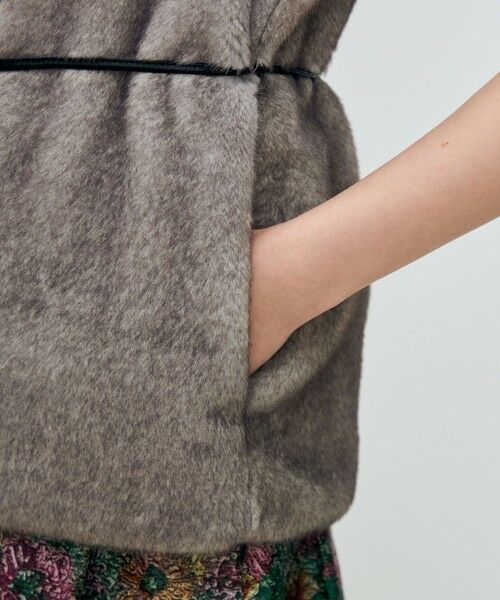 TOMORROWLAND / トゥモローランド ベスト | フェイクミンク ベルテッドジレ | 詳細8