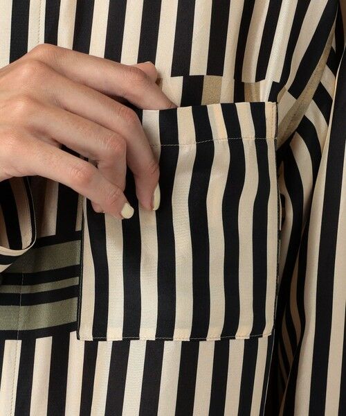 TOMORROWLAND / トゥモローランド ロング・マキシ丈ワンピース | シルクハブタエストライププリント バンドカラーシャツワンピース | 詳細5