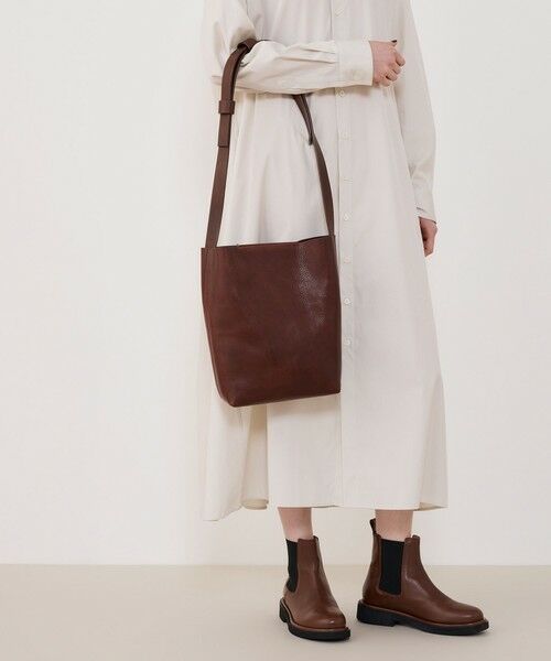 TOMORROWLAND / トゥモローランド ショルダーバッグ | ARRHE STUDIO レザーショルダーバッグ | 詳細1