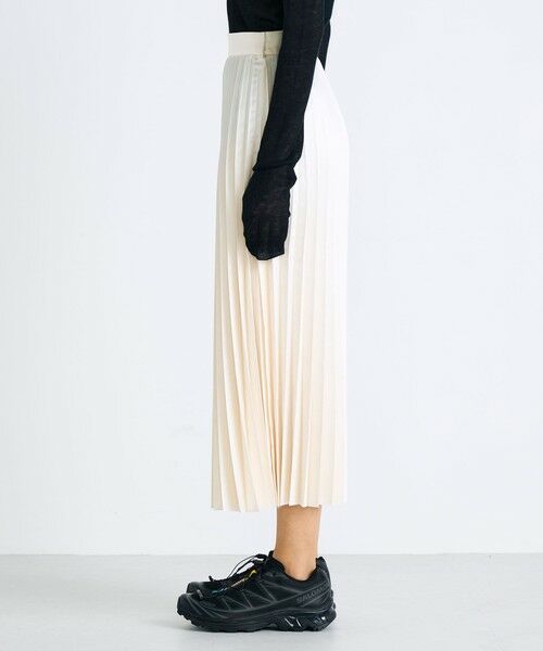 TOMORROWLAND / トゥモローランド ロング・マキシ丈スカート | エンボスサテン プリーツスカート | 詳細3