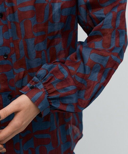 TOMORROWLAND / トゥモローランド シャツ・ブラウス | コットンオーガンジープリント ギャザースリーブシャツ | 詳細7