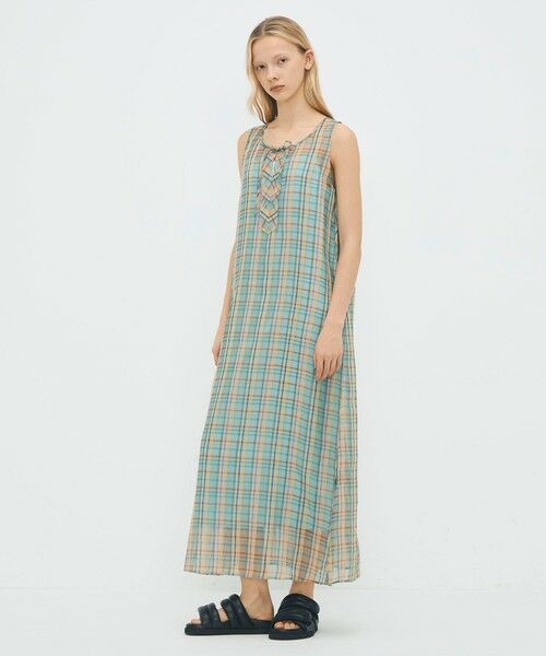 TOMORROWLAND / トゥモローランド ロング・マキシ丈ワンピース | リネンシルクオーガンジーチェック フロンタブルワンピース | 詳細1